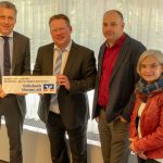 Kooperation zwischen Albertus-Magnus-Gymnasium und der Volksbank Viersen eG