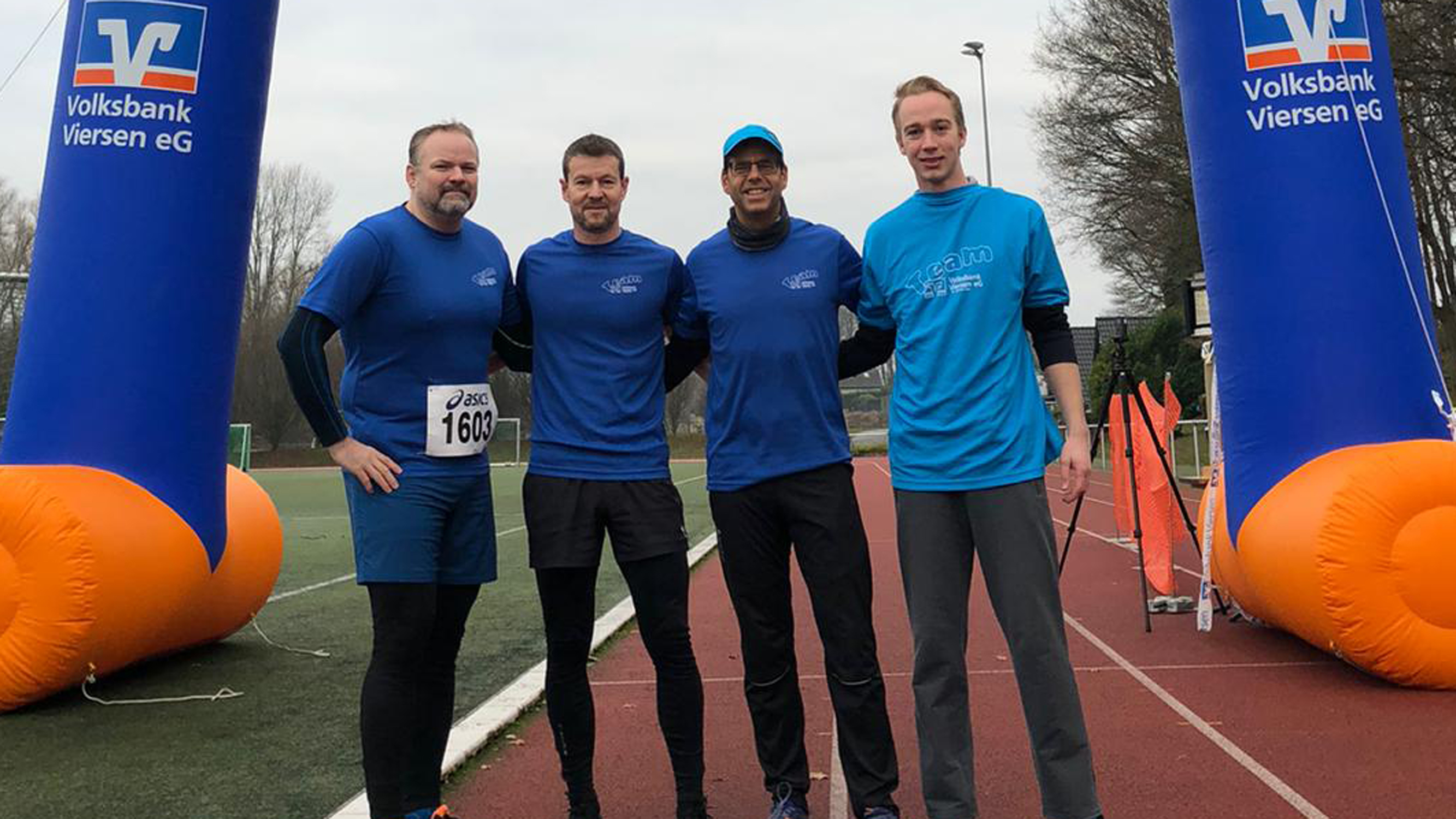 Die Marathon-Staffel der Volksbank Viersen: Michael Kock, Sascha Jungbluth, Michael Willemse und Patrick Höninger