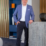 Jürgen Cleven, Vorstandsvorsitzender, im Smart Casual Look